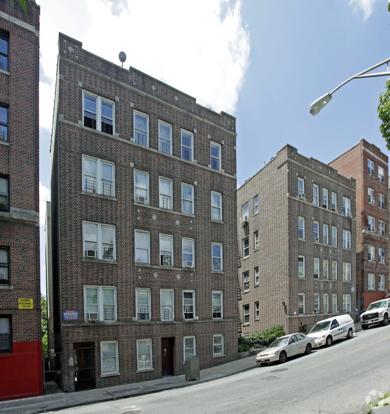 Foto del edificio - 40 Caryl Ave