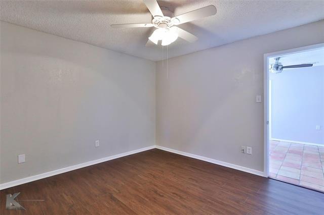 Building Photo - 3242 Woodhollow Cir