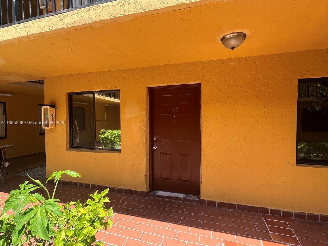 Foto principal - 6278 W 22nd Ct