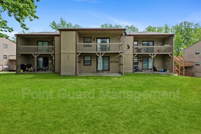 Building Photo - 7105 N Chas Dr
