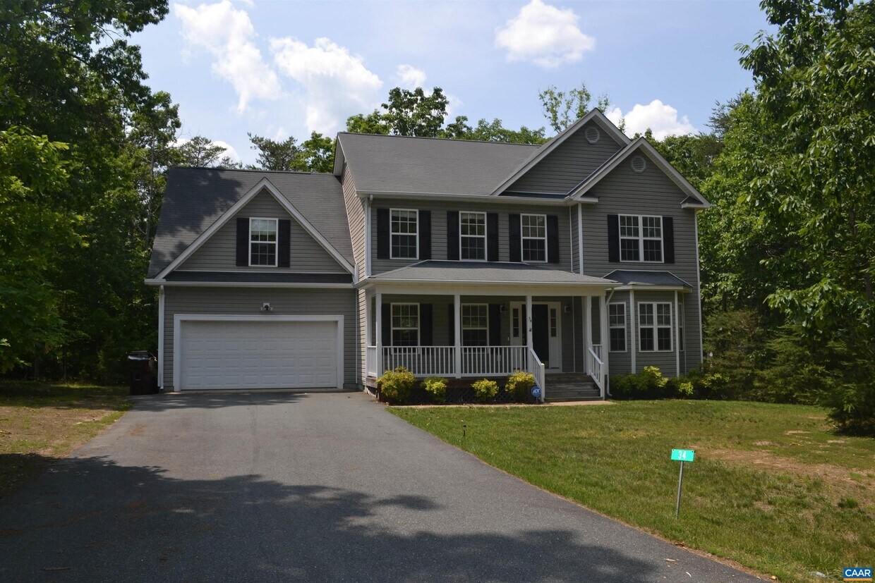 Primary Photo - 34 Marwood Dr