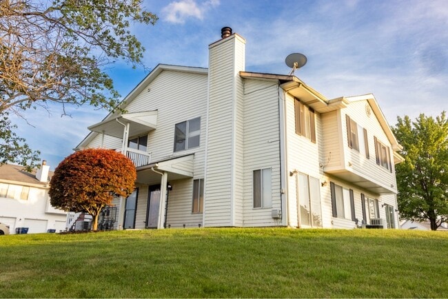 Building Photo - 35 Churn Rd