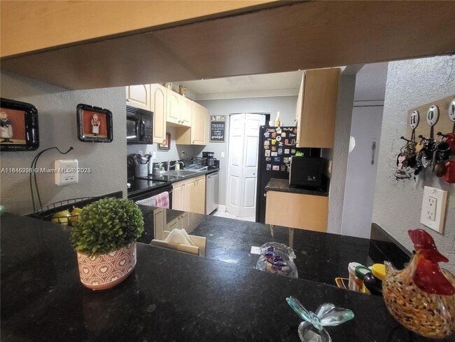 Foto del edificio - 10765 SW 108th Ave