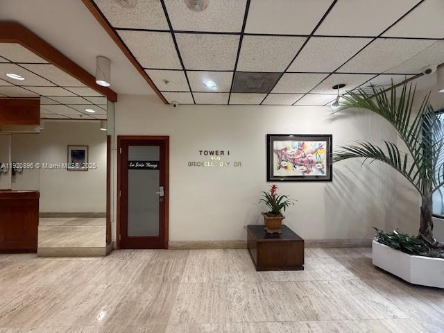 Foto del edificio - 999 Brickell Bay Dr