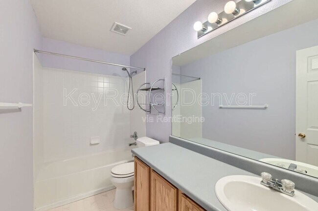 Foto del edificio - 4321 Brandon Ave