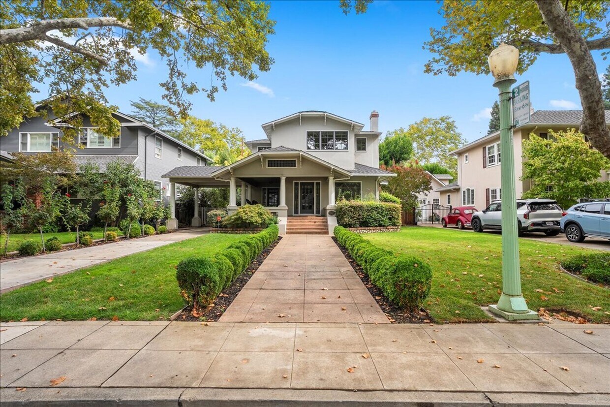 Foto principal - 1133 42nd St