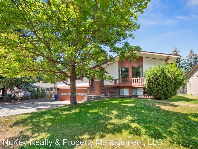 Foto del edificio - 4 br, 3 bath House - 11707 N. Wall St.