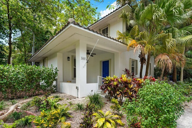 Foto del edificio - 3605 SW 37th Ave