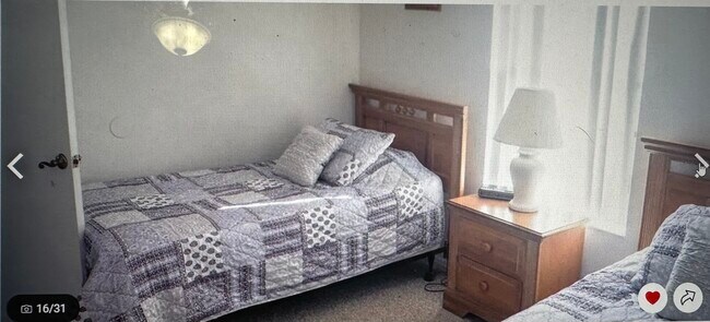 Foto del edificio - 203 Hidden Springs Cir