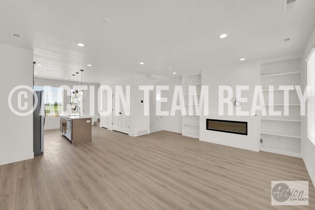 Foto del edificio - New Townhome in Farmington!