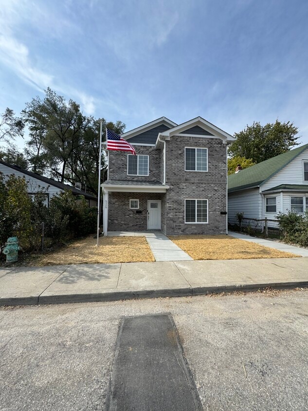 Primary Photo - 528 N Elder Ave