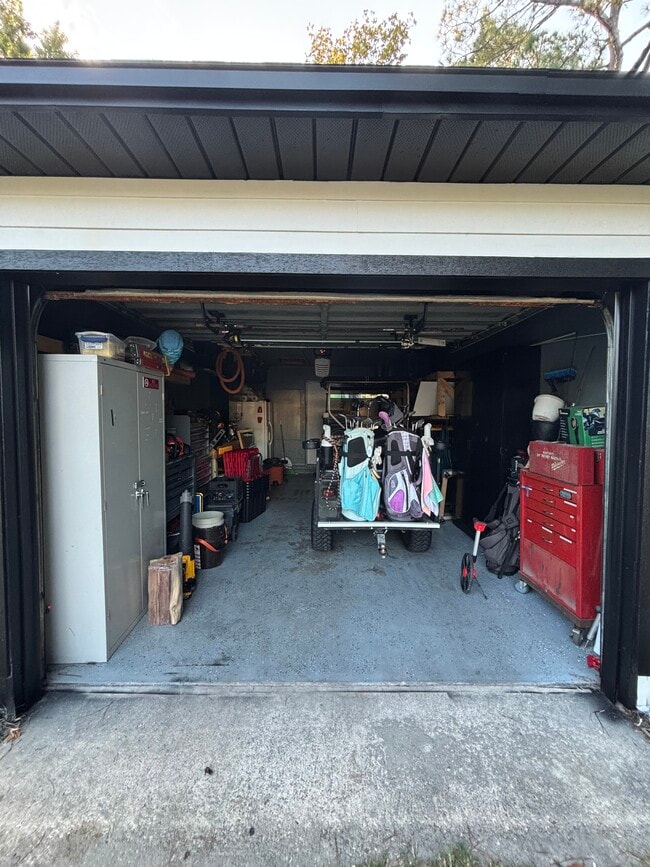 Building Photo - 11070 NW 60th Dr