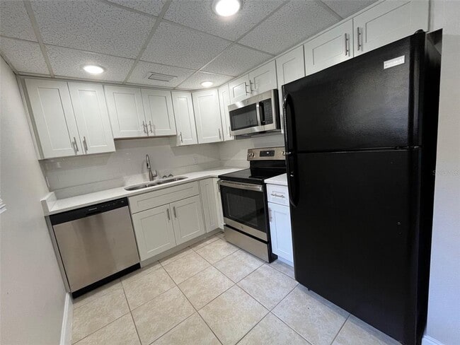 Building Photo - 2671 Oak Park Way