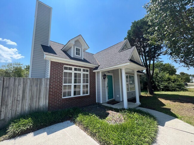 Foto del edificio - Charming 3 Bedroom, 2 Bath Home in Ogden!