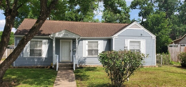 Building Photo - 7125 Goforth St