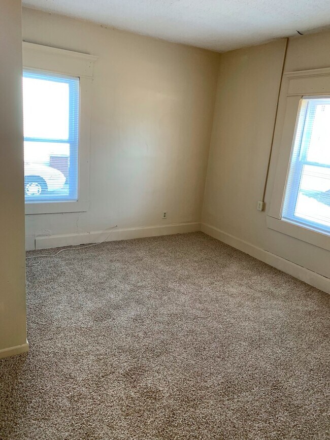 Foto del edificio - 2 Bedroom 1 Bathroom Home  $895!