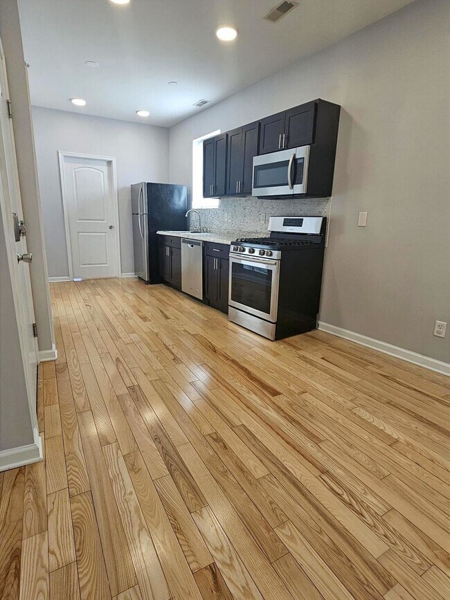 Foto del edificio - 813 N 41st St