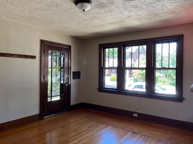 Foto del edificio - 2021 Scott St