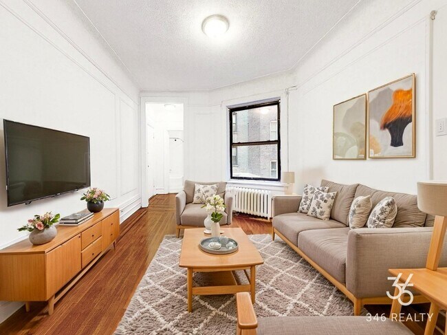 Building Photo - Seaman Avenue