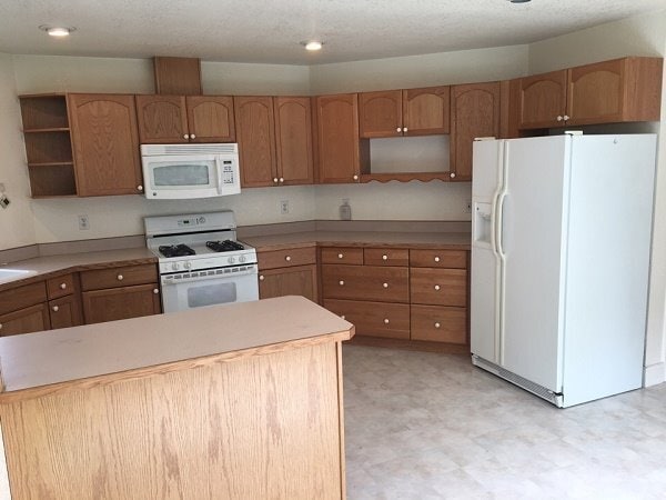 Photo - 3 Bedroom Chugiak Home w/ Fenced Yard!