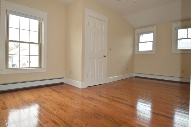Foto del edificio - 34 Mount Vernon St