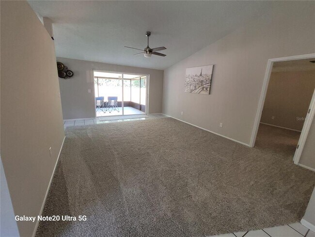 Building Photo - 16004 Grass Lake Dr