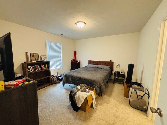 Foto del edificio - 158 Prairie View Ln