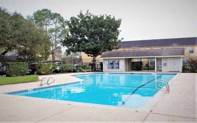 Foto del edificio - 8801 Hammerly Blvd
