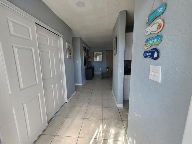 Building Photo - 4182 Gardner Dr