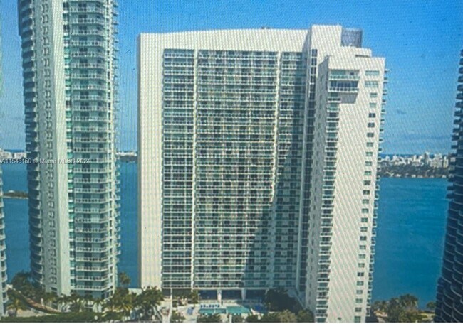 Foto del edificio - 1800 N Bayshore Dr