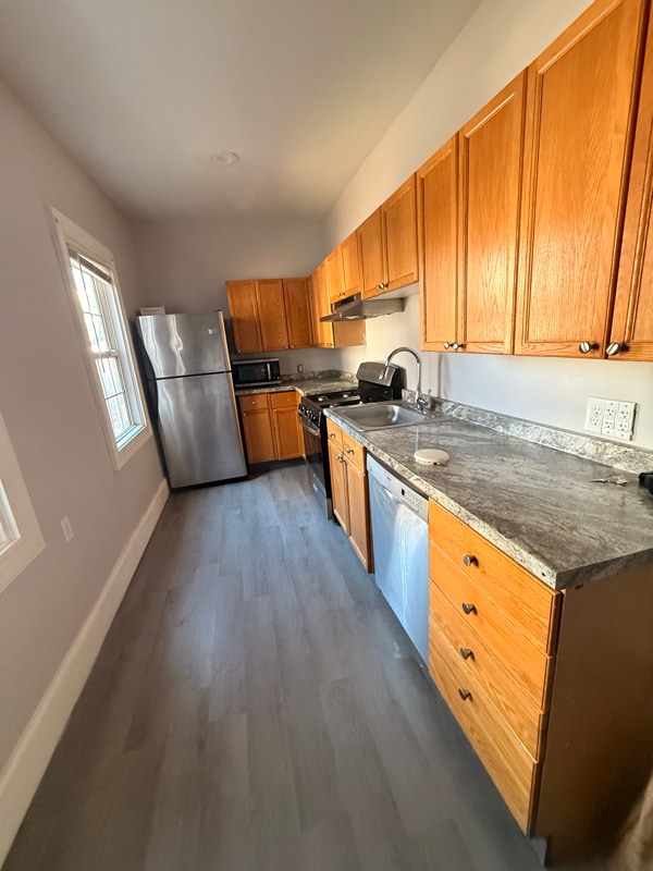 Building Photo - 293 Point St