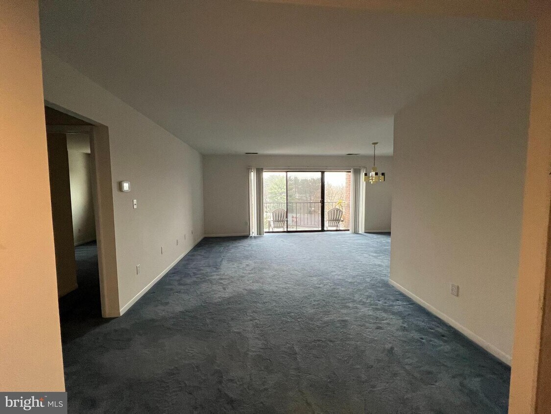Foto principal - 7203 Rockland Hills Dr