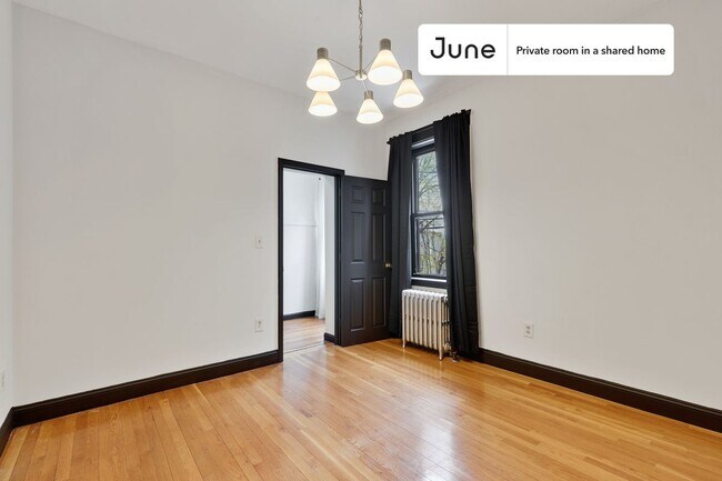 Photo - Room in Shared 4 bed/2.5 bath home