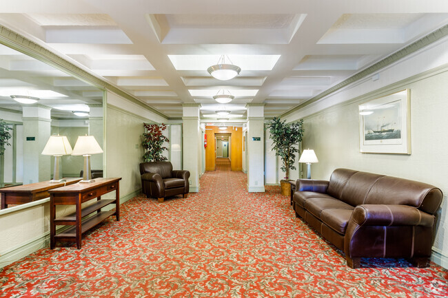 Lobby Photo - Forest Plaza Apartments