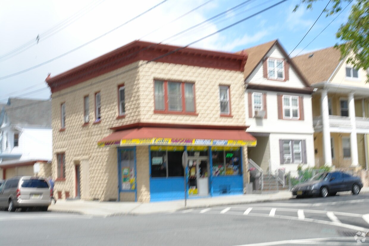 148 Brighton Ave, Perth Amboy, NJ 08861 148 Brighton Ave Perth Amboy