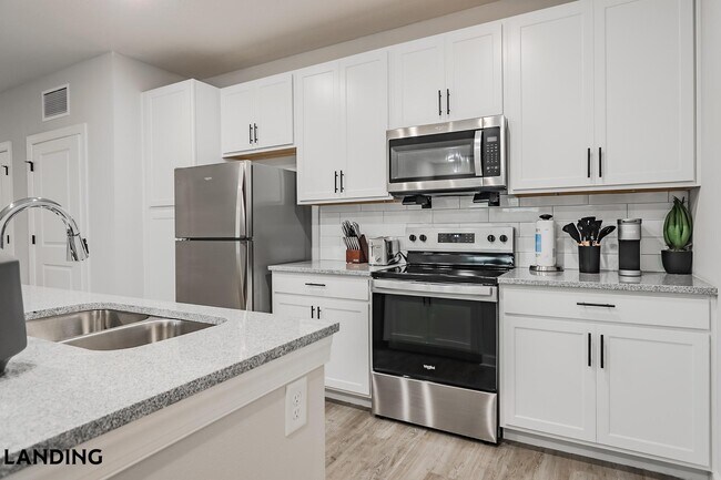 Building Photo - 5001 Willowgate Lp