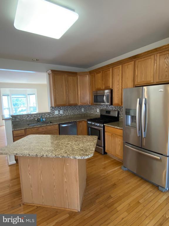 Foto del edificio - 2560 Belcroft Pl