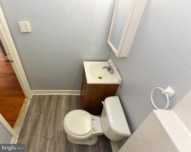 Foto del edificio - 1519 Filbert St
