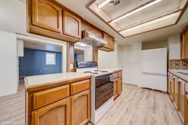 Foto del edificio - 101 E Miller Ave