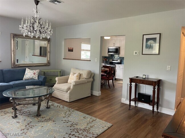 Foto del edificio - 940 3rd St S