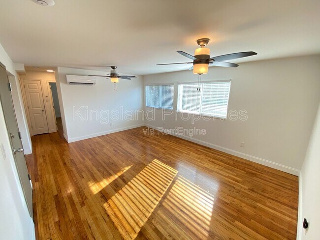Foto del edificio - 3024 Potomac St