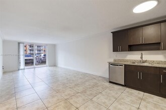 Building Photo - 7010 NW 186th St