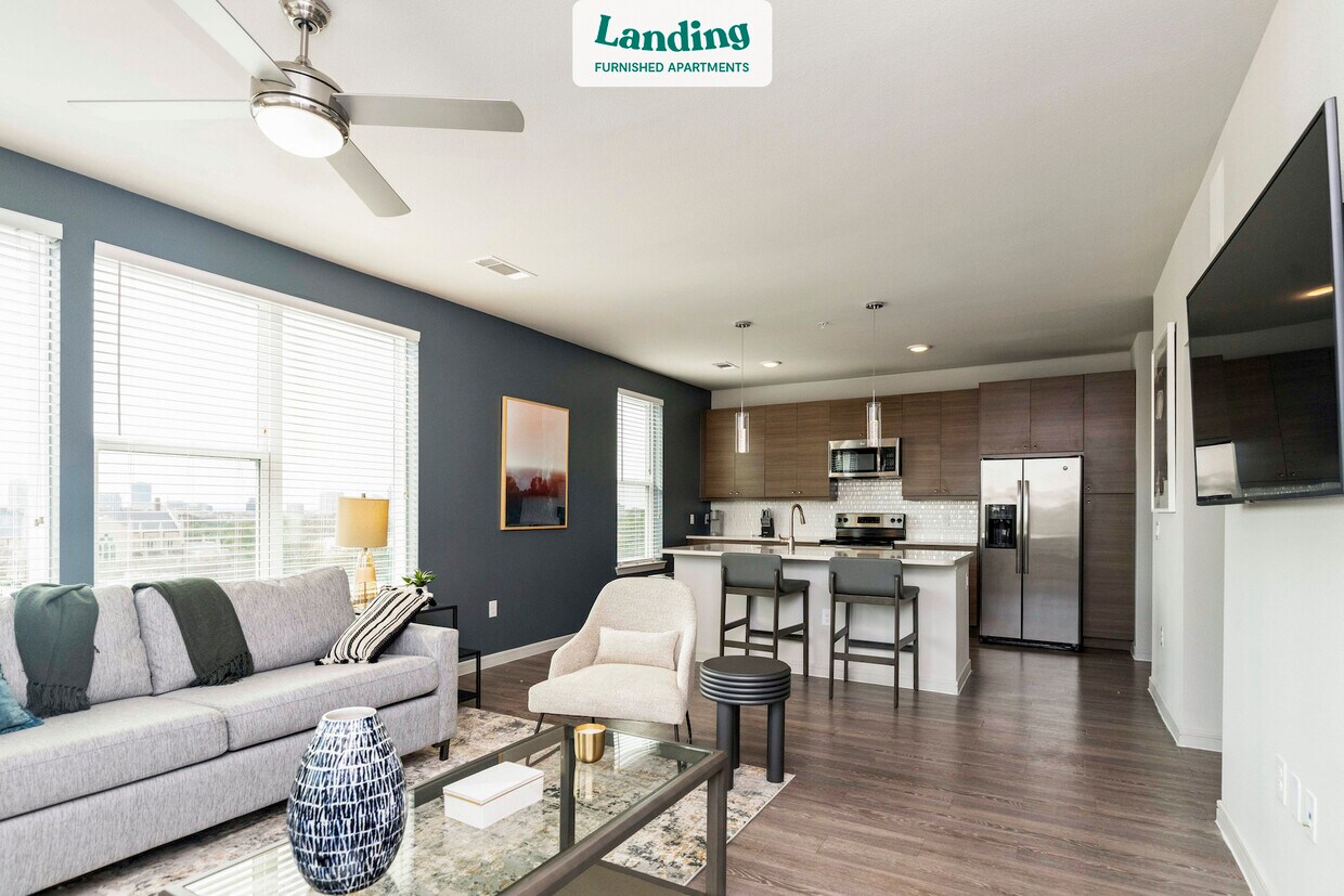 Foto principal - 5350 Pinehurst Park Dr