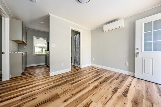 Building Photo - 151 Seaview Ave