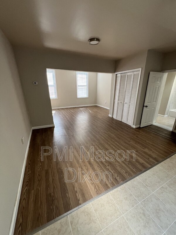 Foto principal - 2426 St Paul St
