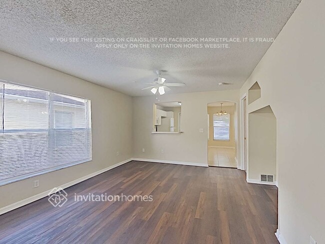 Foto del edificio - 28537 Seashell Ct