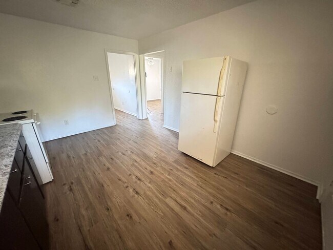 Foto del edificio - 715 N 20th St