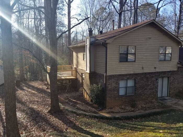 Primary Photo - 1021 Sourwood Ct
