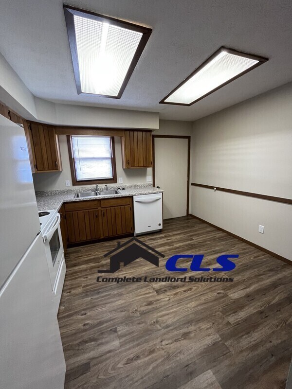 Foto del edificio - 4255 S Avery St