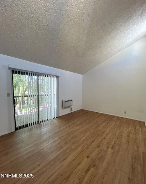 Building Photo - 2450 Lymbery St